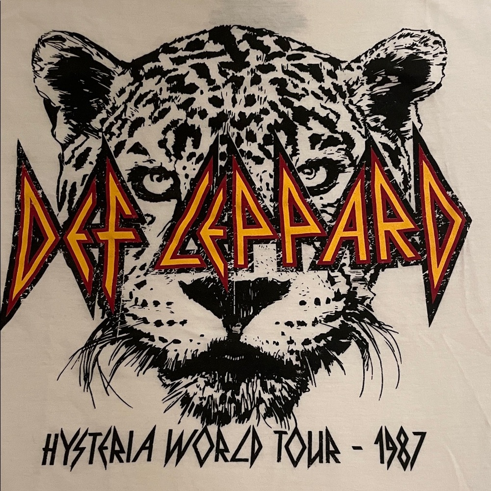 Def Leppard T Shirt White Size S Hysteria World Tour 1987 White Graphic T New - Picture 6 of 6